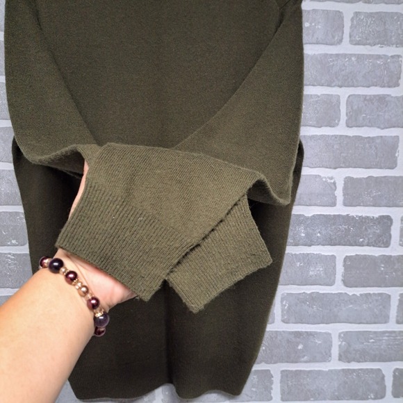 RHONE  Mens Heritage Midweight Crew Neck Pullover Sweatshirt Size Medium - Picture 5 of 15